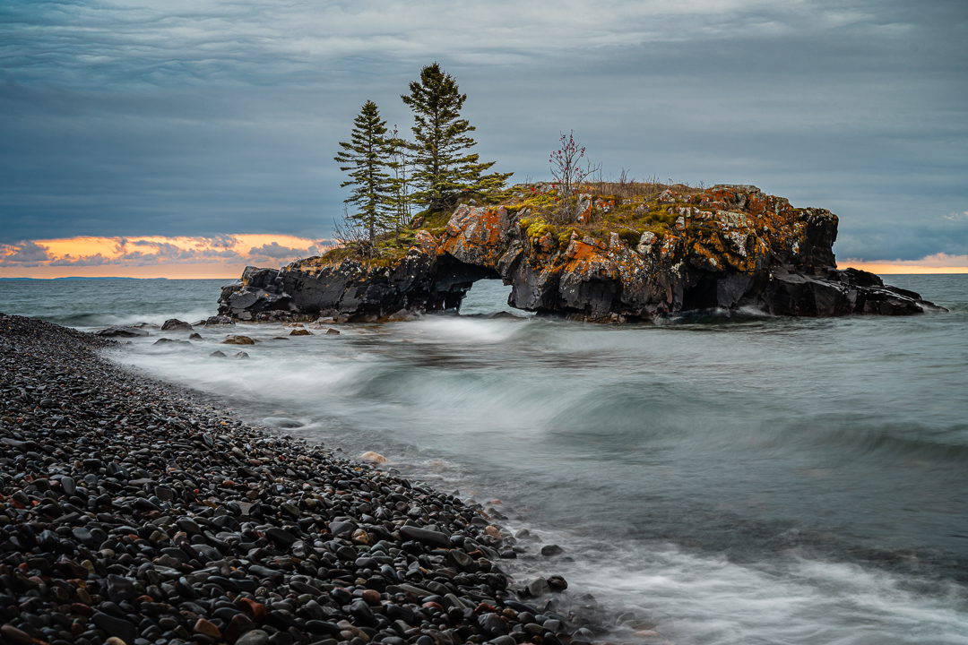 Hollow Rock: The North Shore's Most Photographed Formation